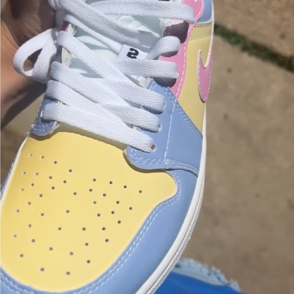 Uv reactive color changing Jordan 1 low /hightop - Picture 2 of 6